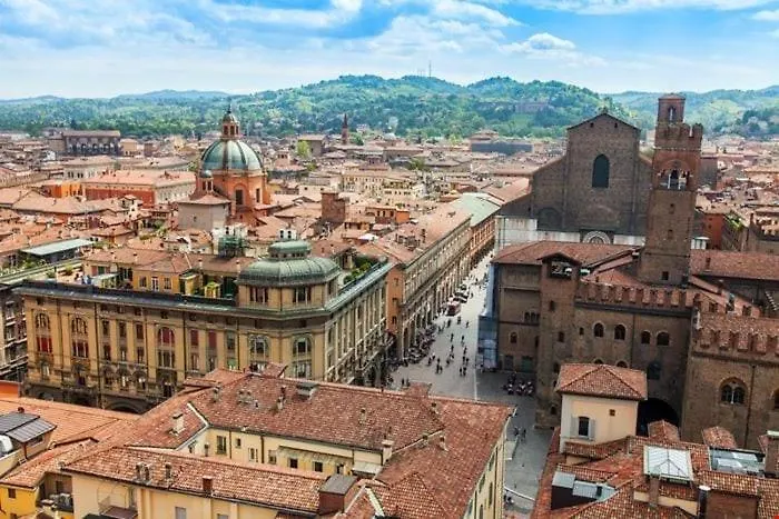 Apartment Secret Terrace Downtown Loft, Rooftop Terrace, 2 Bedrooms, Ac Bologna Italy